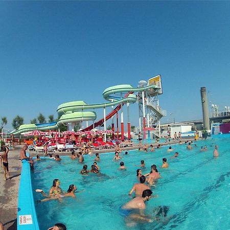 Hotel Morena Riccione Centrale Zewnętrze zdjęcie