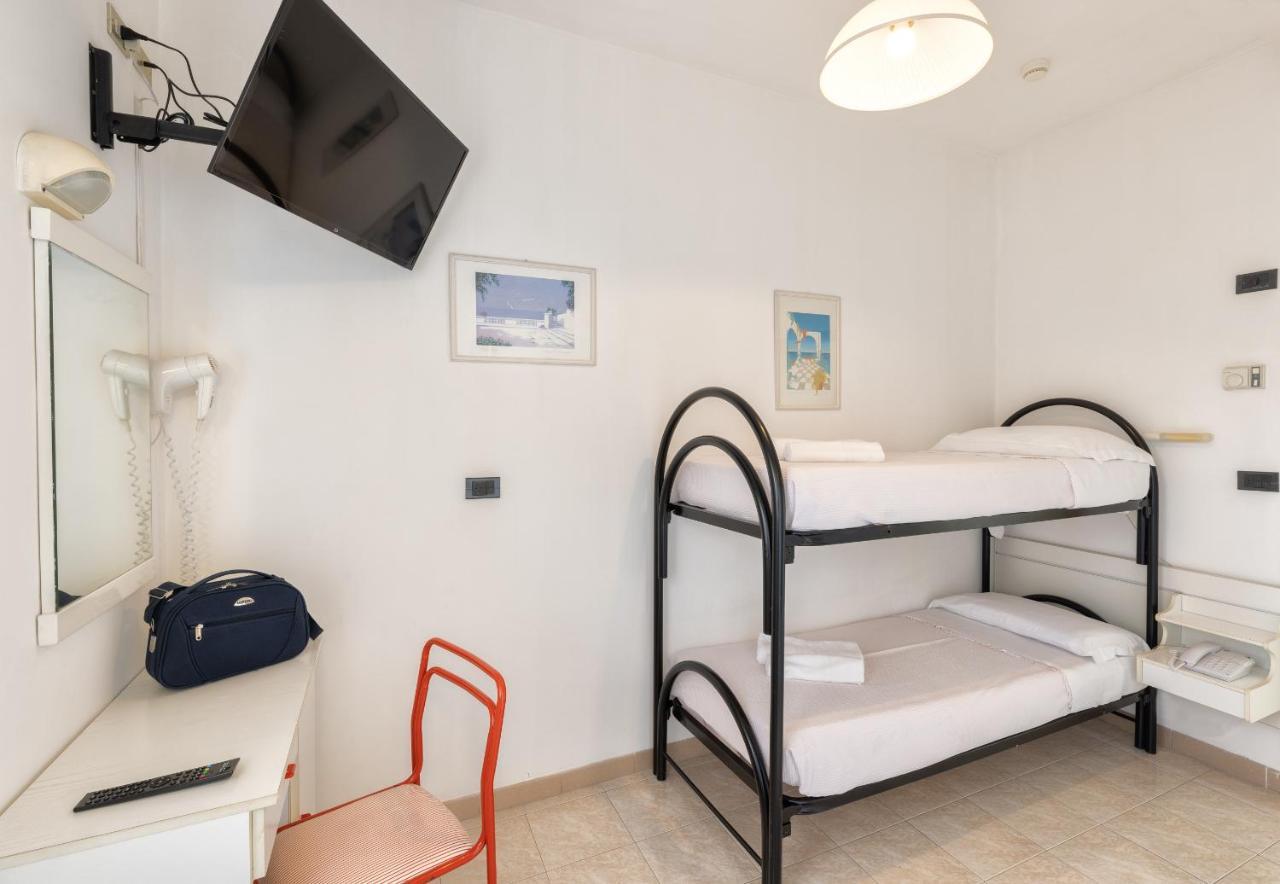 Hotel Morena Riccione Centrale Zewnętrze zdjęcie