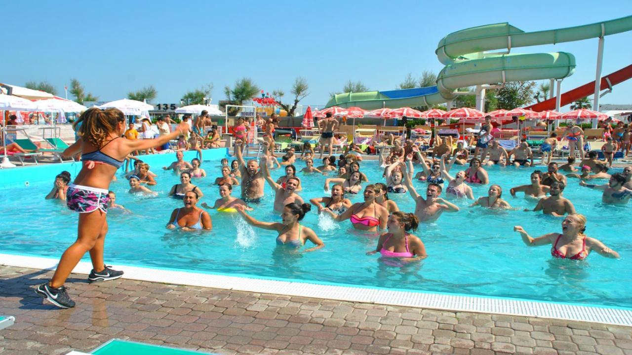 Hotel Morena Riccione Centrale Zewnętrze zdjęcie
